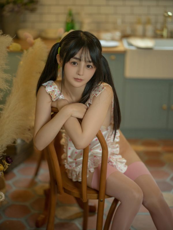 桜井宁宁(宁宁子同学) No.086 – 围裙厨房 [85P]-Zos次元社