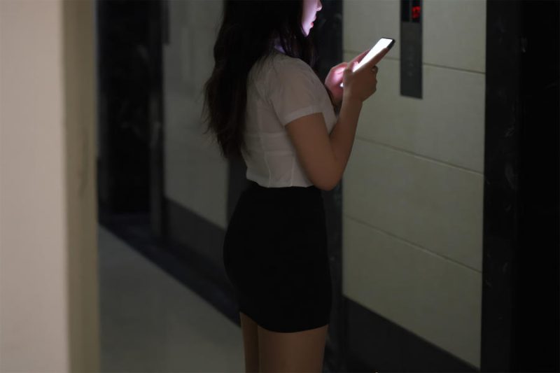 虎森森 No.022 – 下班后的OL [69P]-Zos次元社