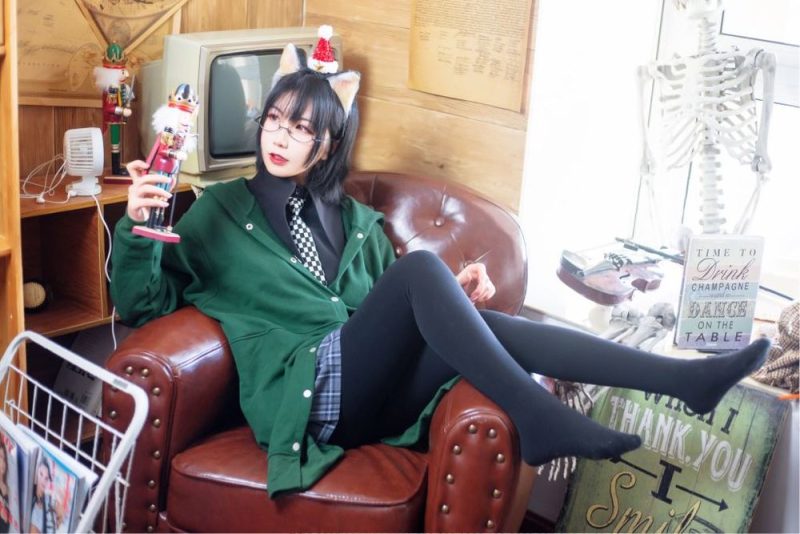 枸名(逐月su) No.014-圣诞喵 [16P]-Zos次元社