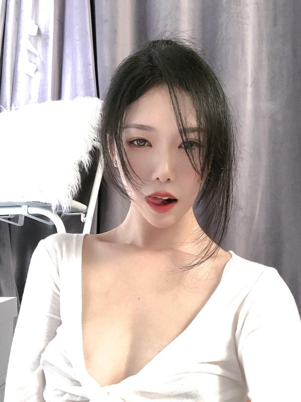 抖娘-利世 No.149 – 定制 玉女 [35P 1V]-Zos次元社