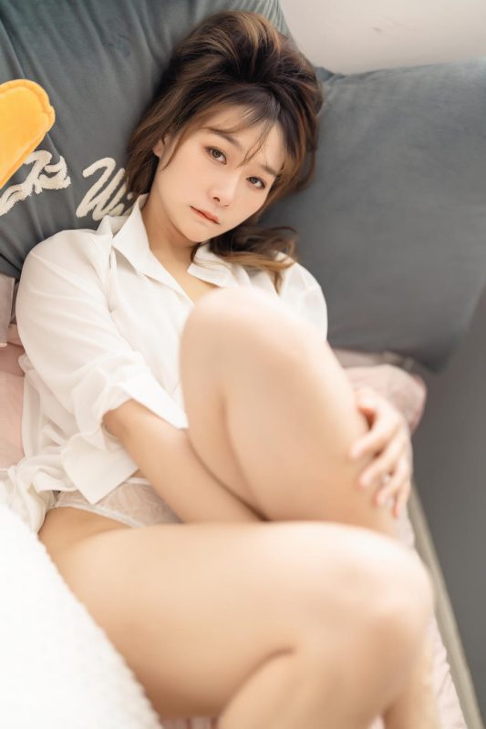 三刀刀miido No.029 – 情人节男友衬衣 [47P]-Zos次元社