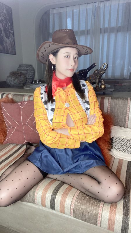 奈汐酱nice No.050-25号自拍本 胡迪 [55P 1V]-Zos次元社