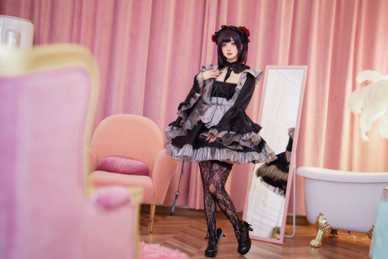 rioko凉凉子 No.088-更衣人偶坠入爱河 喜多川海梦cos黑江雫女仆装 – gal-纯享版 [40P]-Zos次元社