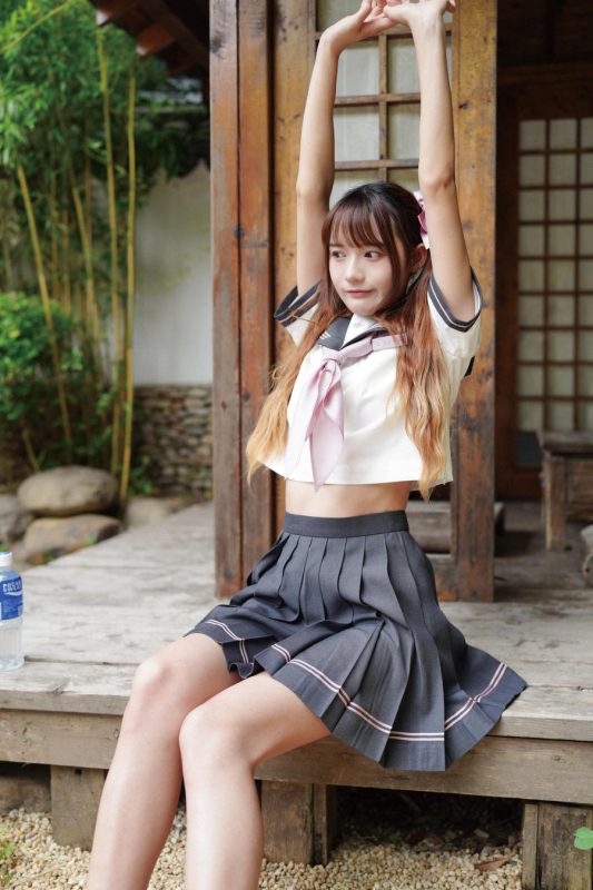 兔子Zzz不吃胡萝卜 No.093-夏天的甜 [25P]-Zos次元社