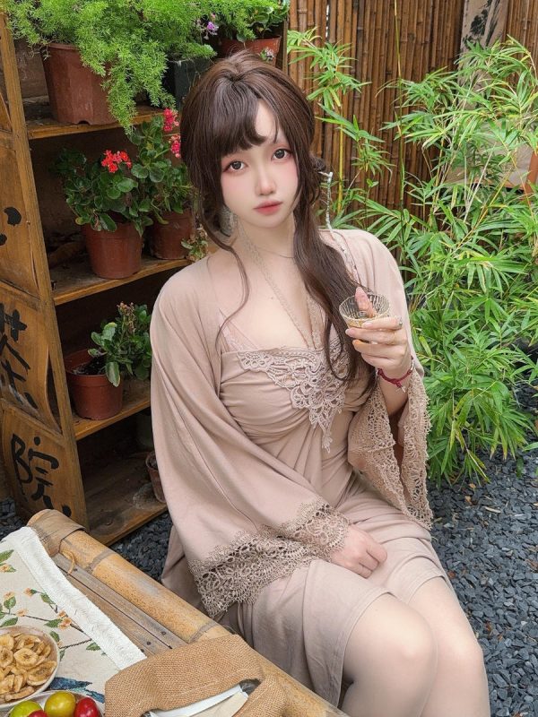 洛桑w伊梓  No.016 – 2025年05月会员 猫猫+衬衫 [43P]-Zos次元社