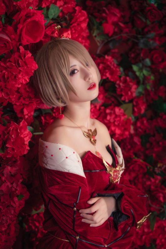 弥音音 No.028-丽塔 红皇后 [18P]-Zos次元社