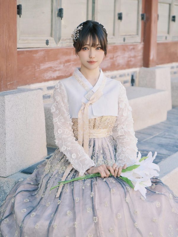 ElyEE子 No.103 – 2025年01月订阅 (4套) [120P 6V]-Zos次元社