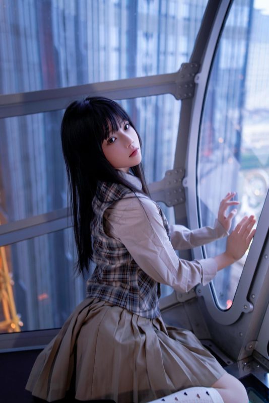 桜桃喵 No.245 – 制服摩天轮 [27P]-Zos次元社