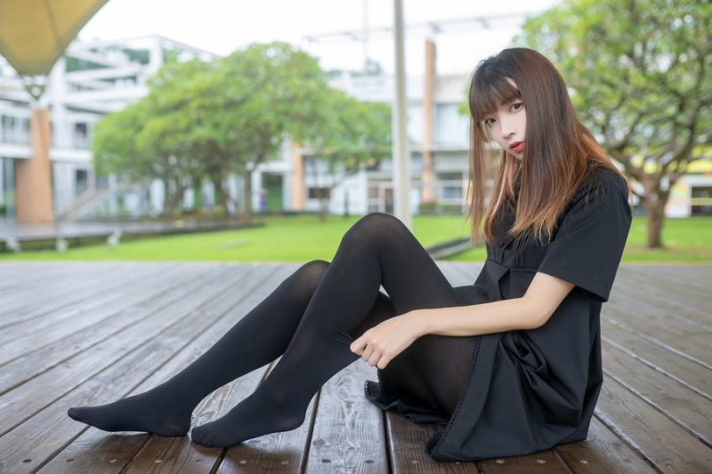 祖木子 No.020-户外黑丝长腿 [41P]-Zos次元社