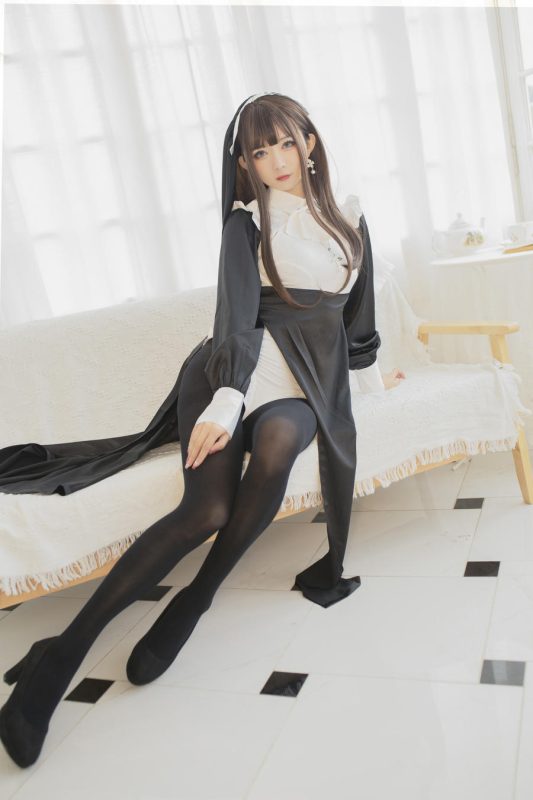 51酱  No.021 – 修女 [24P]-Zos次元社