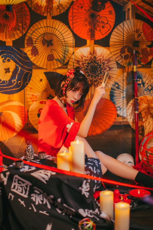 疯猫ss No.009-红色羽衣 [15P]-Zos次元社