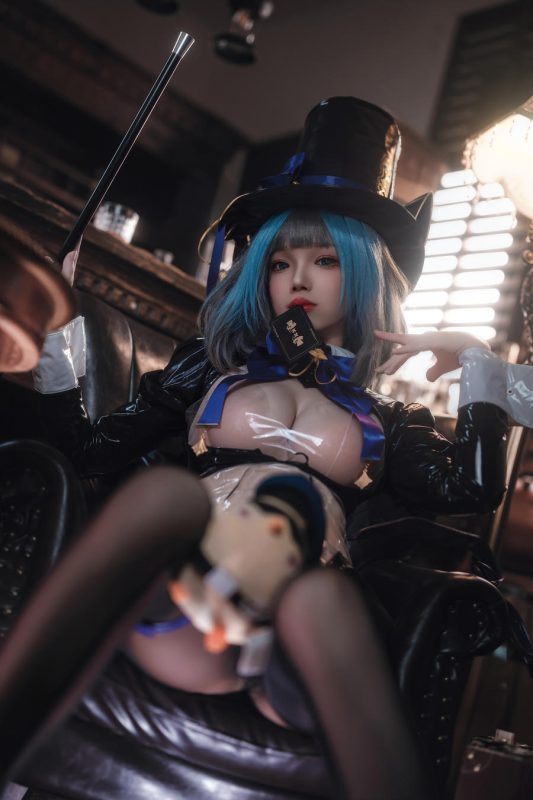 雪晴Astra No.076 – 2024万圣节 碧蓝航线 柴郡魔术师 [45P 1V]-Zos次元社