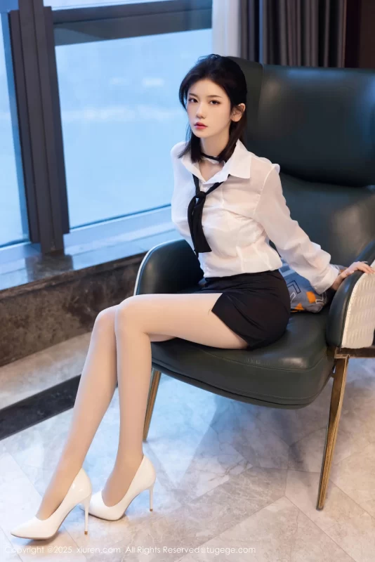 [XiuRen秀人网] 凌七七 No.11077 [79P]-Zos次元社