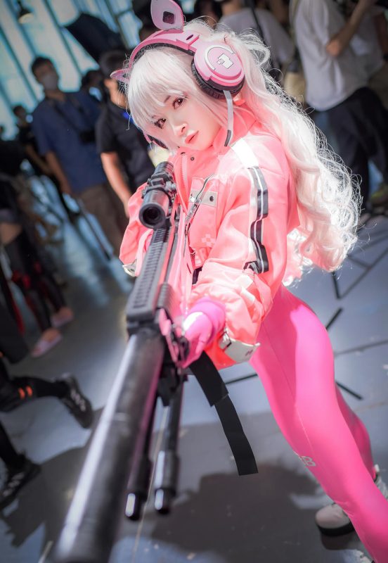 九九八吖 No.013 – 萤火虫漫展 NIKKE 胜利女神 爱丽丝 [18P]-Zos次元社