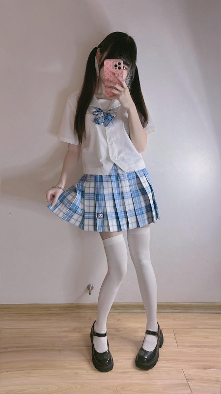 miko酱ww[ No.054 – 自拍系列 白丝02 (16套) [225P]-Zos次元社