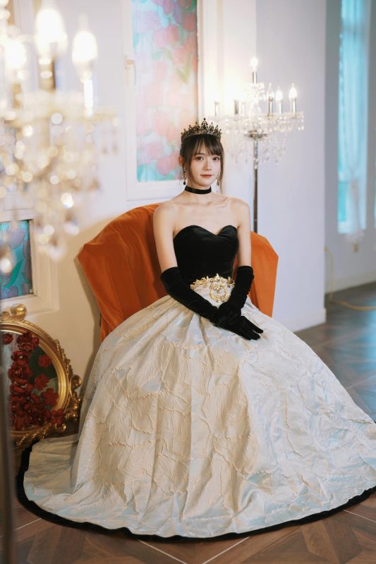 兔子Zzz不吃胡萝卜 No.128 – 黑天鹅之吻 [32P]-Zos次元社