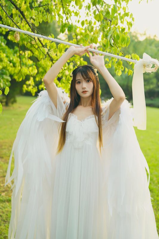 兔子Zzz不吃胡萝卜 No.122 – 林中天使 [36P]-Zos次元社