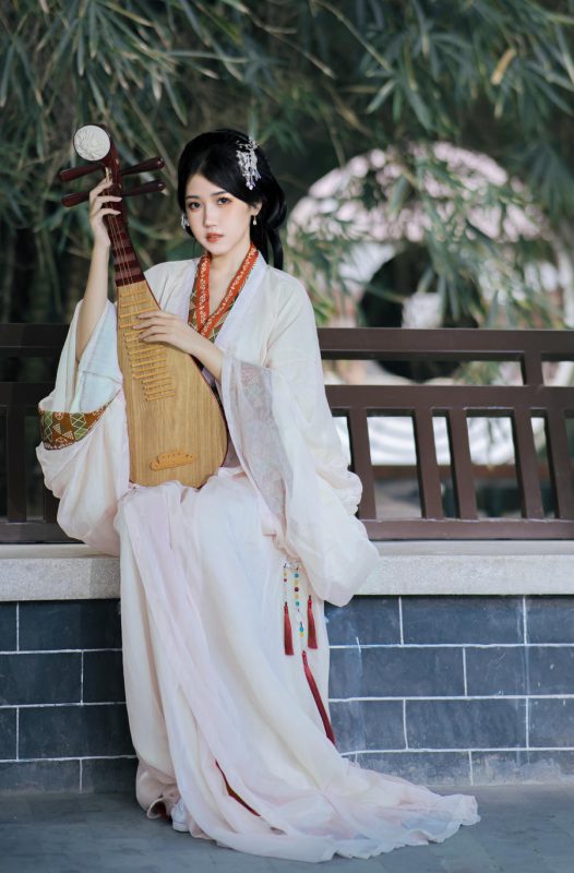 不呆猫 No.049 – 战国袍 [135P 1V]-Zos次元社