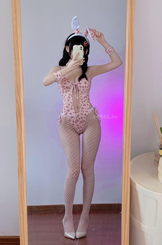 迷之呆梨 No.047 – [Fantia] 2023年05月订阅 (8套) [138P 1V]-Zos次元社