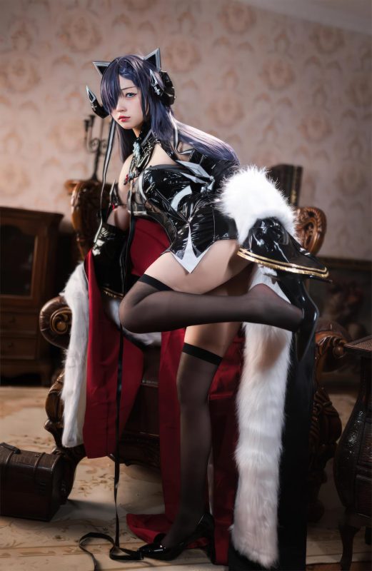 花铃 No.023 – 碧蓝航线 奥古斯特 铁血猫猫 [45P]-Zos次元社