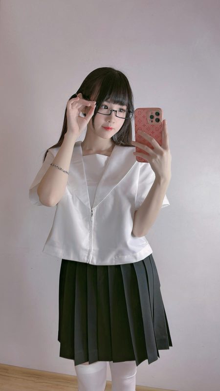 miko酱ww[ No.055 – 自拍系列 白丝03 (15套) [201P]-Zos次元社