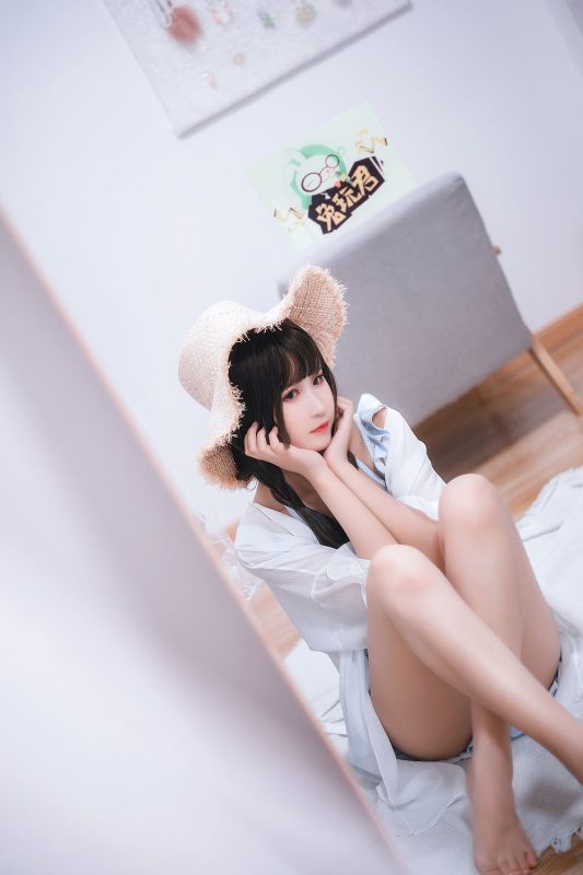 三度_69 No.007-房间里的夏天 [42P]-Zos次元社