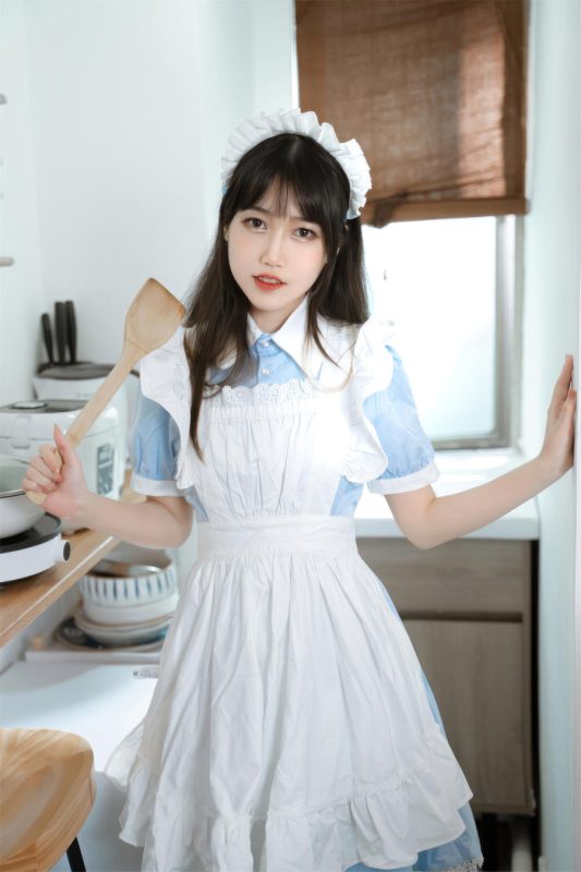 不呆猫 No.056 – 厨房小女仆 [33P]-Zos次元社