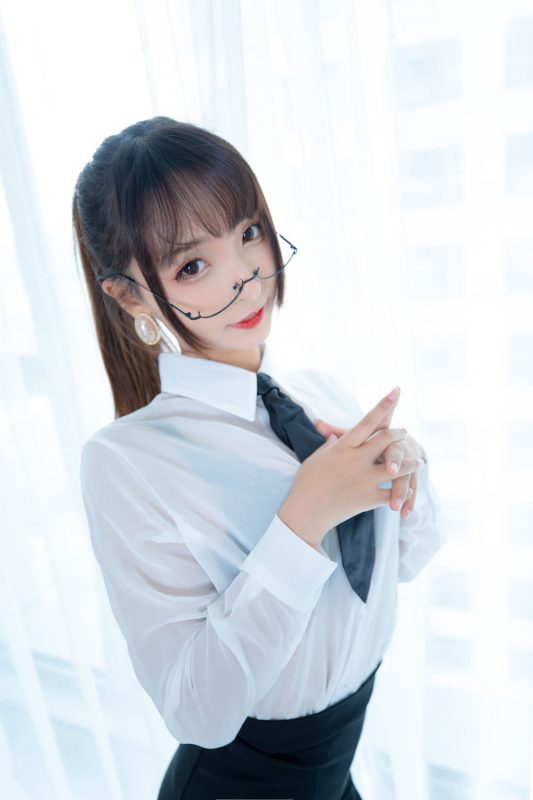 神楽坂真冬 No.048-ホワイトオフィス [150P]-Zos次元社