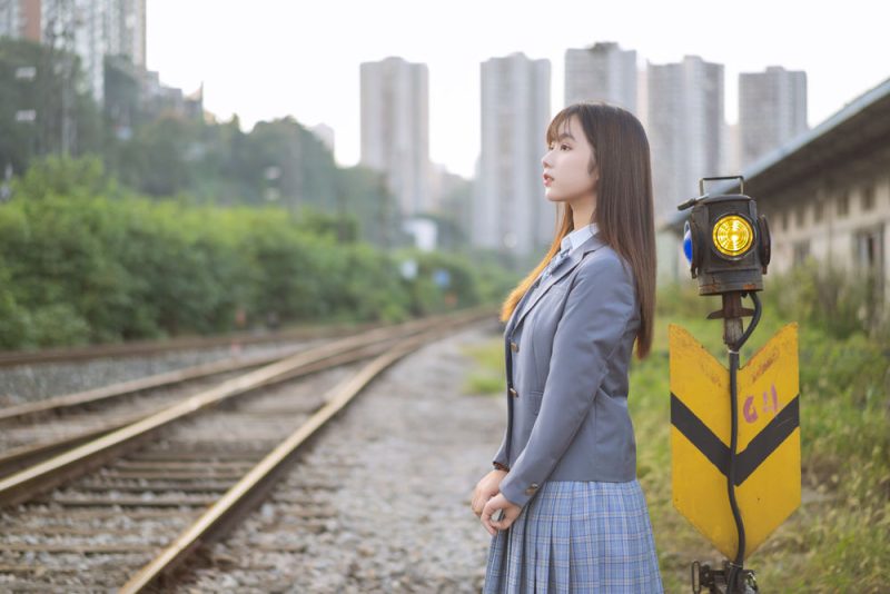 镜酱 No.008-私奔 合集 – 制服 [30P]-Zos次元社