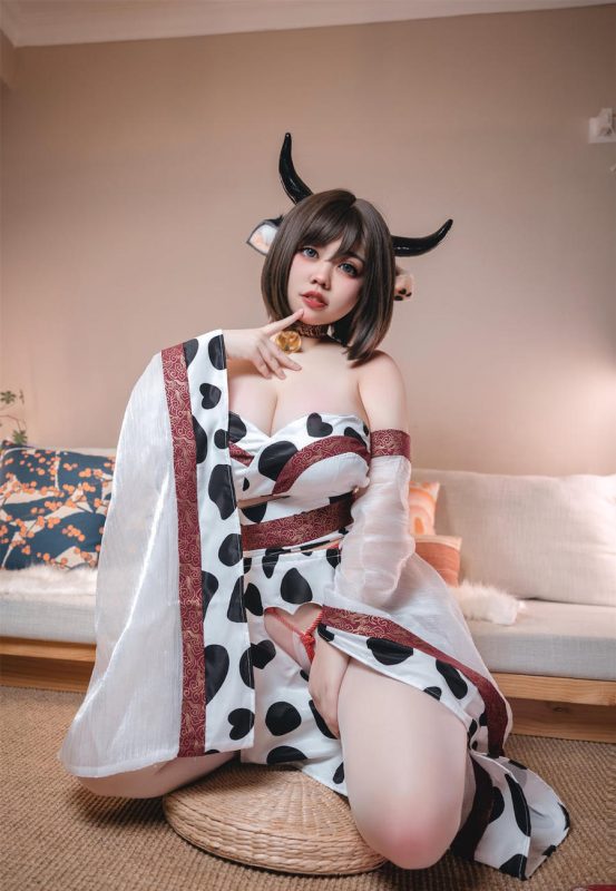 啊日日Ganlory No.019 – 和风乳牛 [59P 5V]-Zos次元社