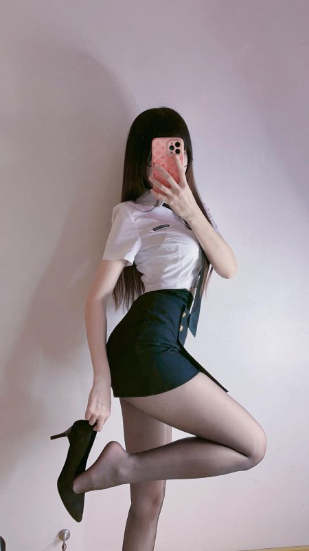 miko酱ww[ No.058 – 自拍系列 黑丝01 (12套) [229P]-Zos次元社