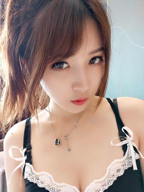 小女巫露娜 No.015-黑色吊带裙 [36P]-Zos次元社