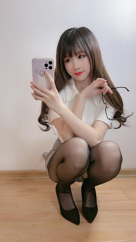 miko酱ww[ No.060 – 自拍系列 黑丝03 (13套) [185P]-Zos次元社