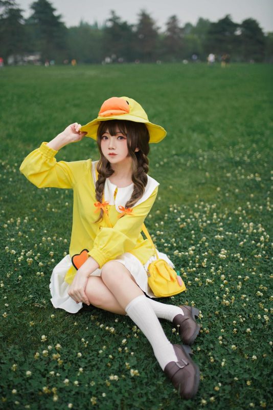 楚楚子w No.038-和平精英 夏日穿搭小黄鸭 [9P]-Zos次元社