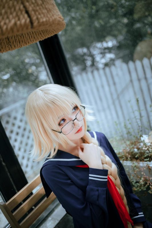 这个泡泡就是逊啦 No.001-JK贞德 [13P]-Zos次元社