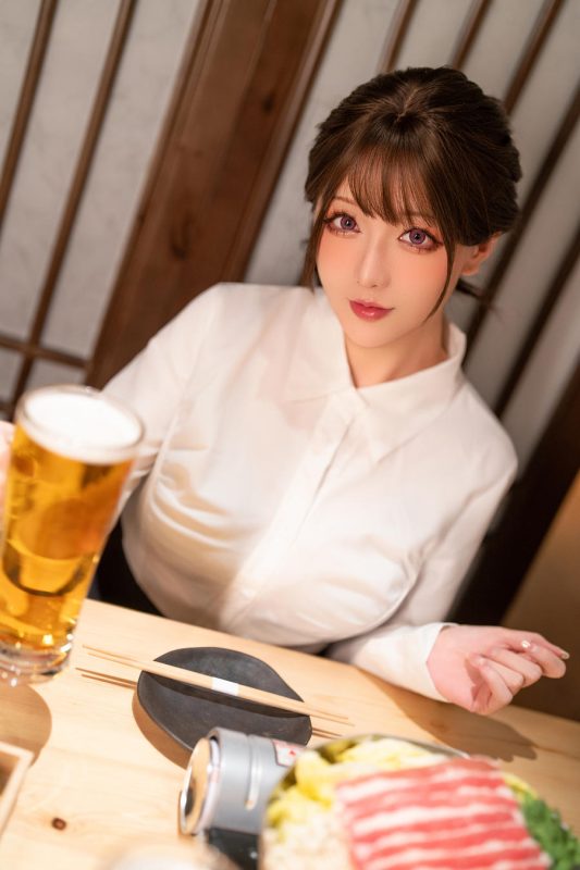 星之迟迟 (Kokuhui) No.256 – 2025年02月计划G 不胜酒力的新人后辈 [77P 1V]-Zos次元社