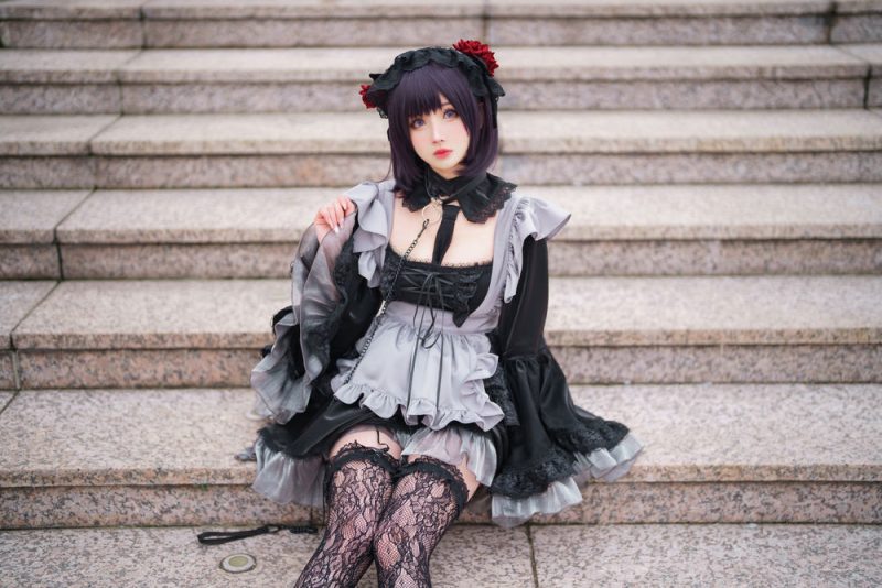 rioko凉凉子 No.088-更衣人偶坠入爱河 喜多川海梦cos黑江雫女仆装 – 海梦篇-纯享版 [20P 1V]-Zos次元社