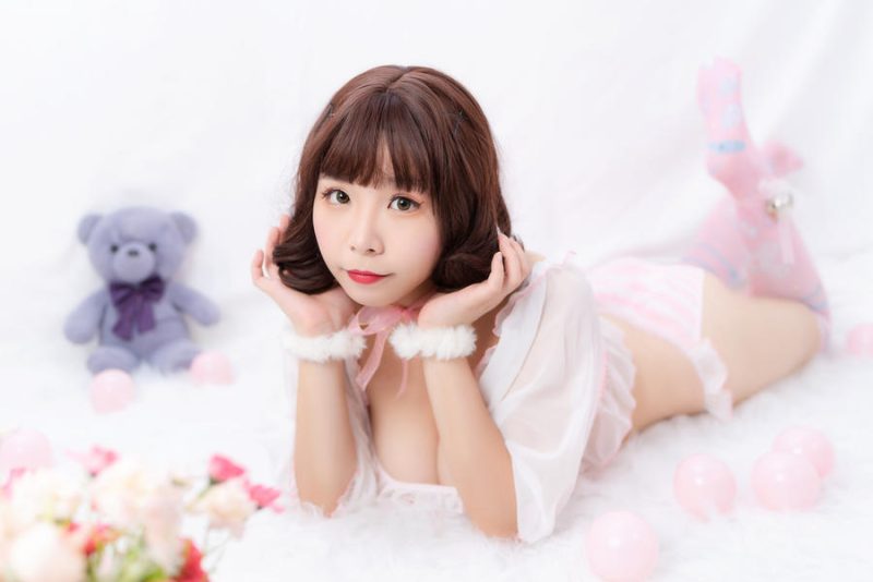 无颜小天使wy No.020 – 内衣私房 [17P]-Zos次元社