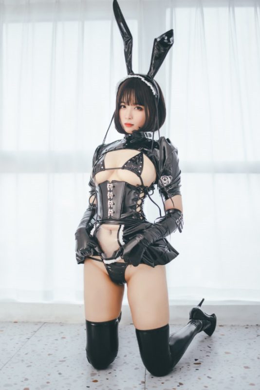 轩萧学姐 – 写真图片合集-御姐部落