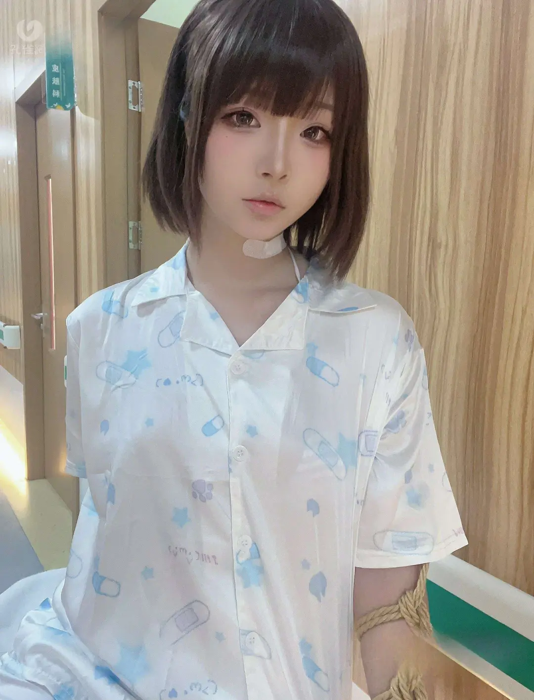 yuuhui玉汇 – 生病的妹妹 37P