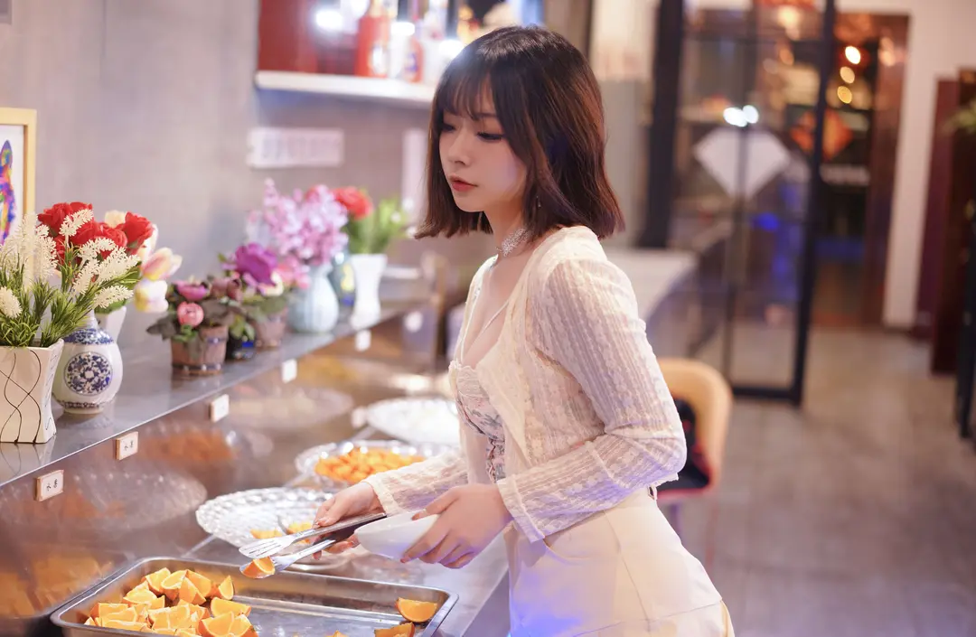 yuuhui玉汇 – 蕾丝情人 56P