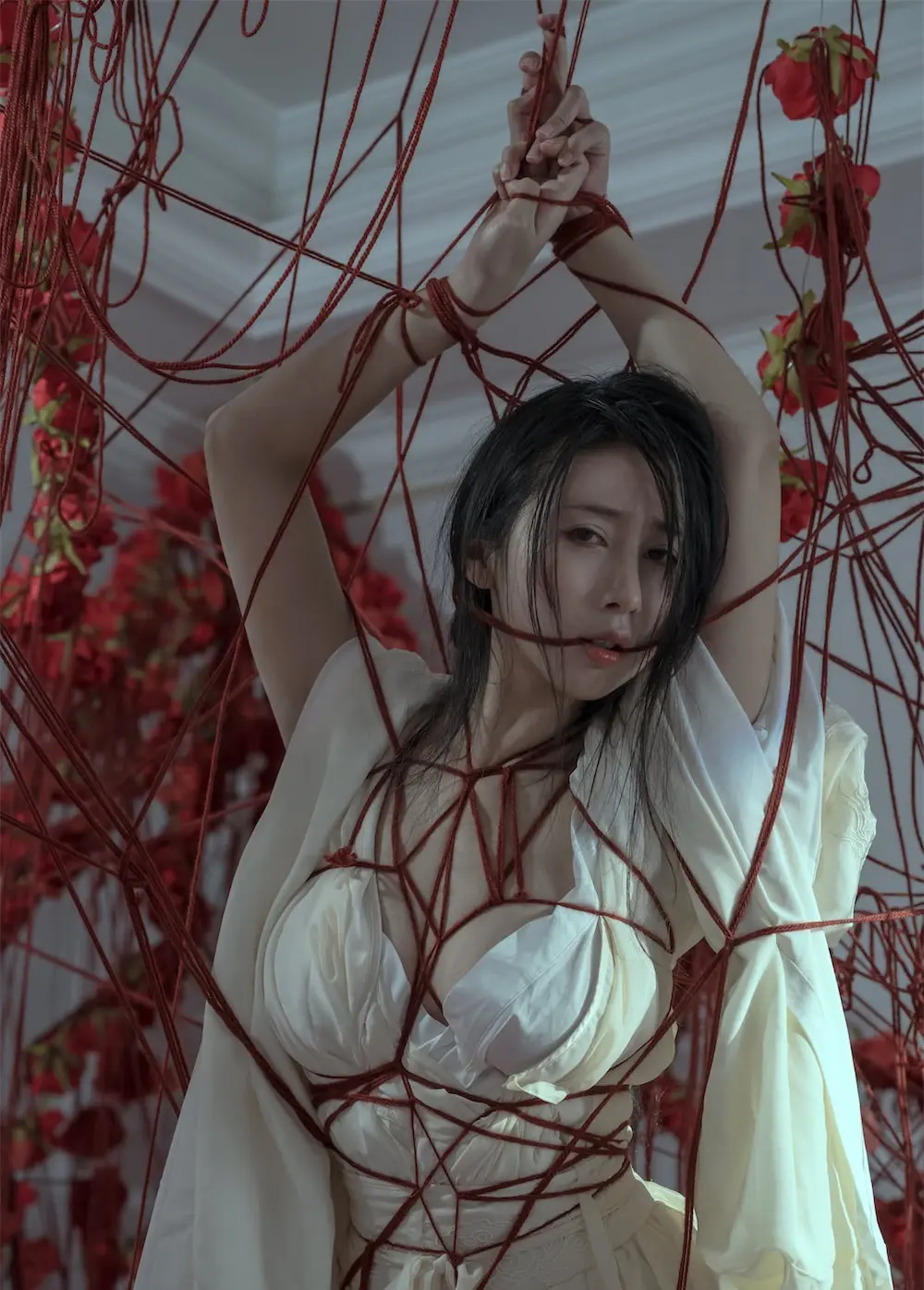 云溪溪 – 囚鸟 64P