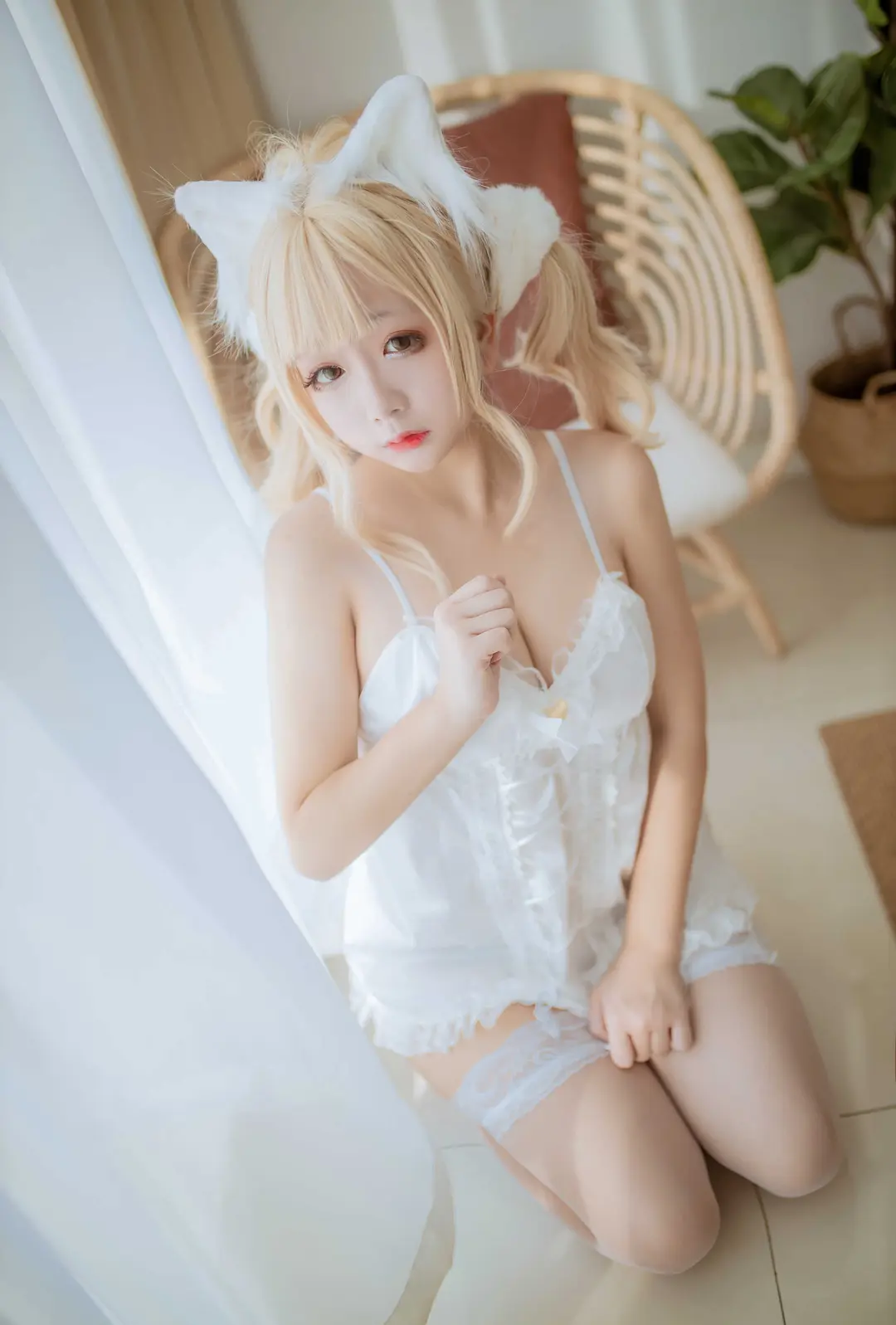 日奈娇 – 私房双人猫耳 43P