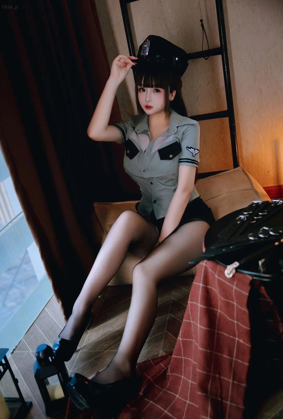 日奈娇 – Instructor 207P