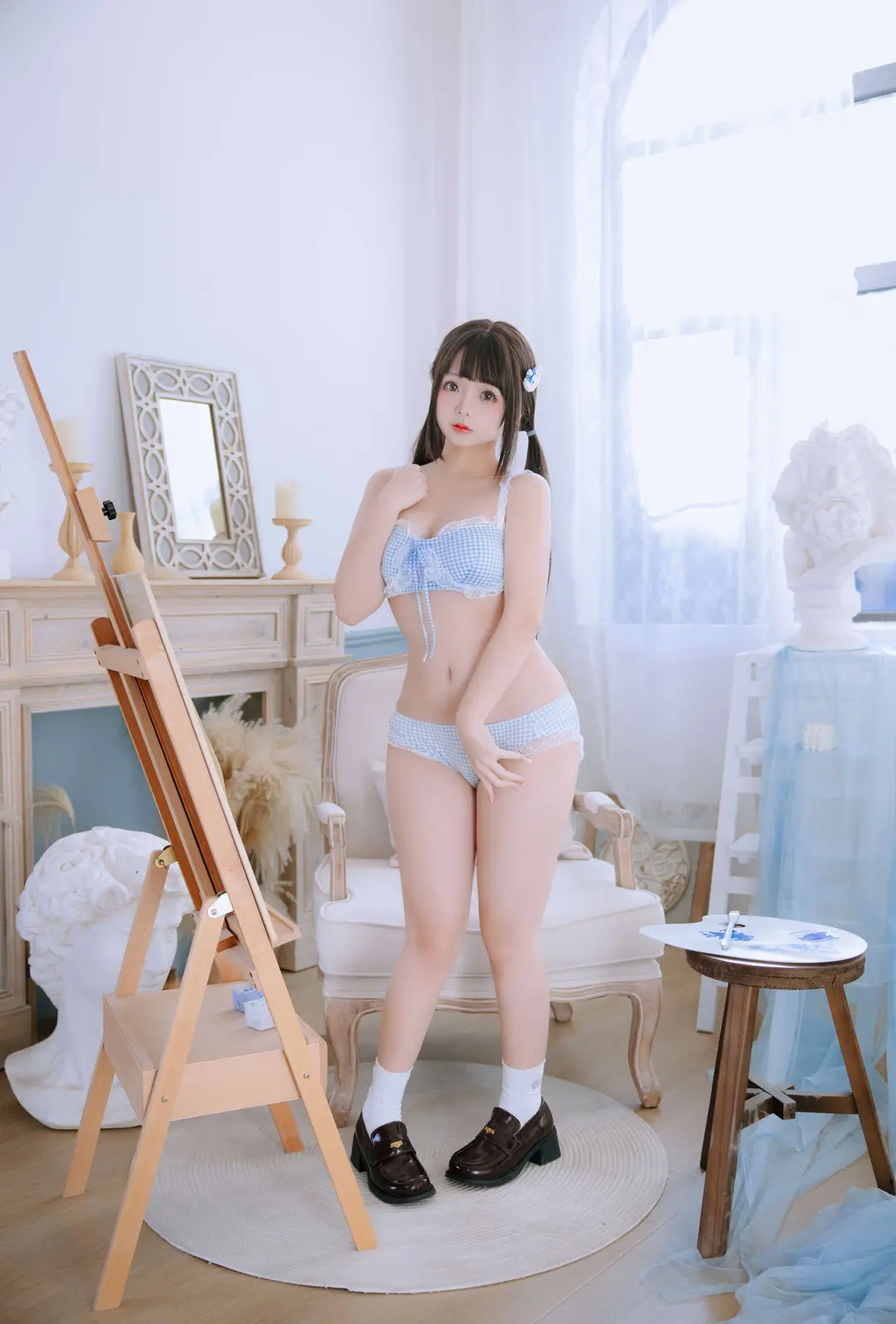 日奈娇 – 美术生 126P