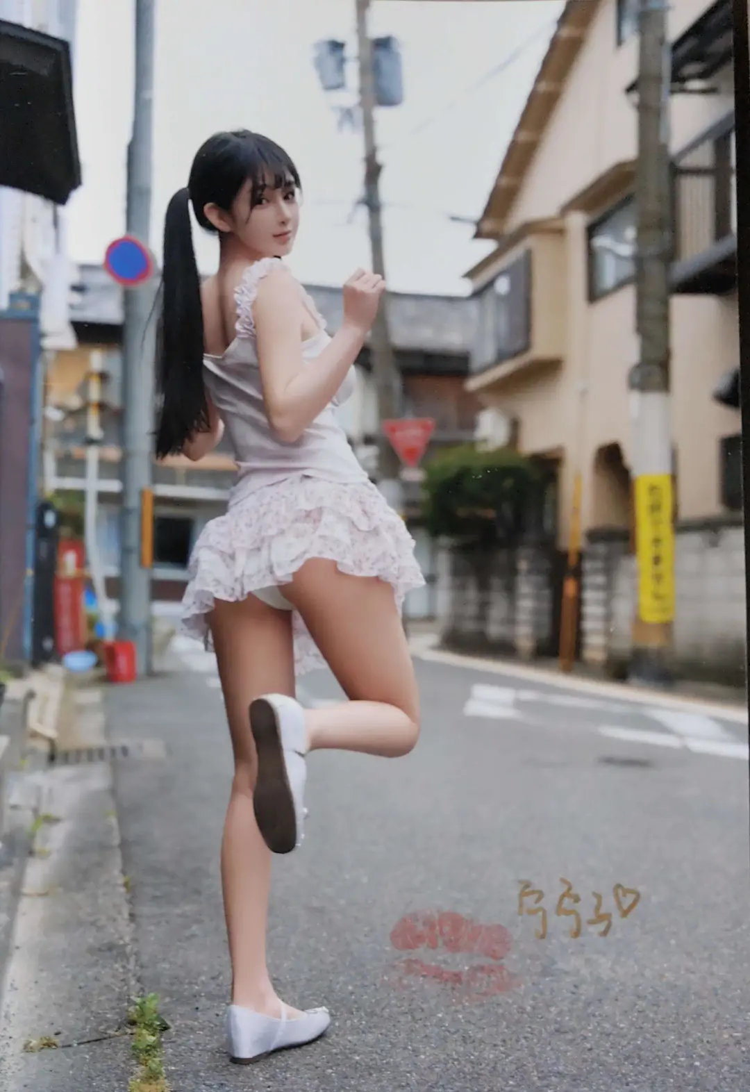 桜井宁宁 – 实体本 宁与夏 76P