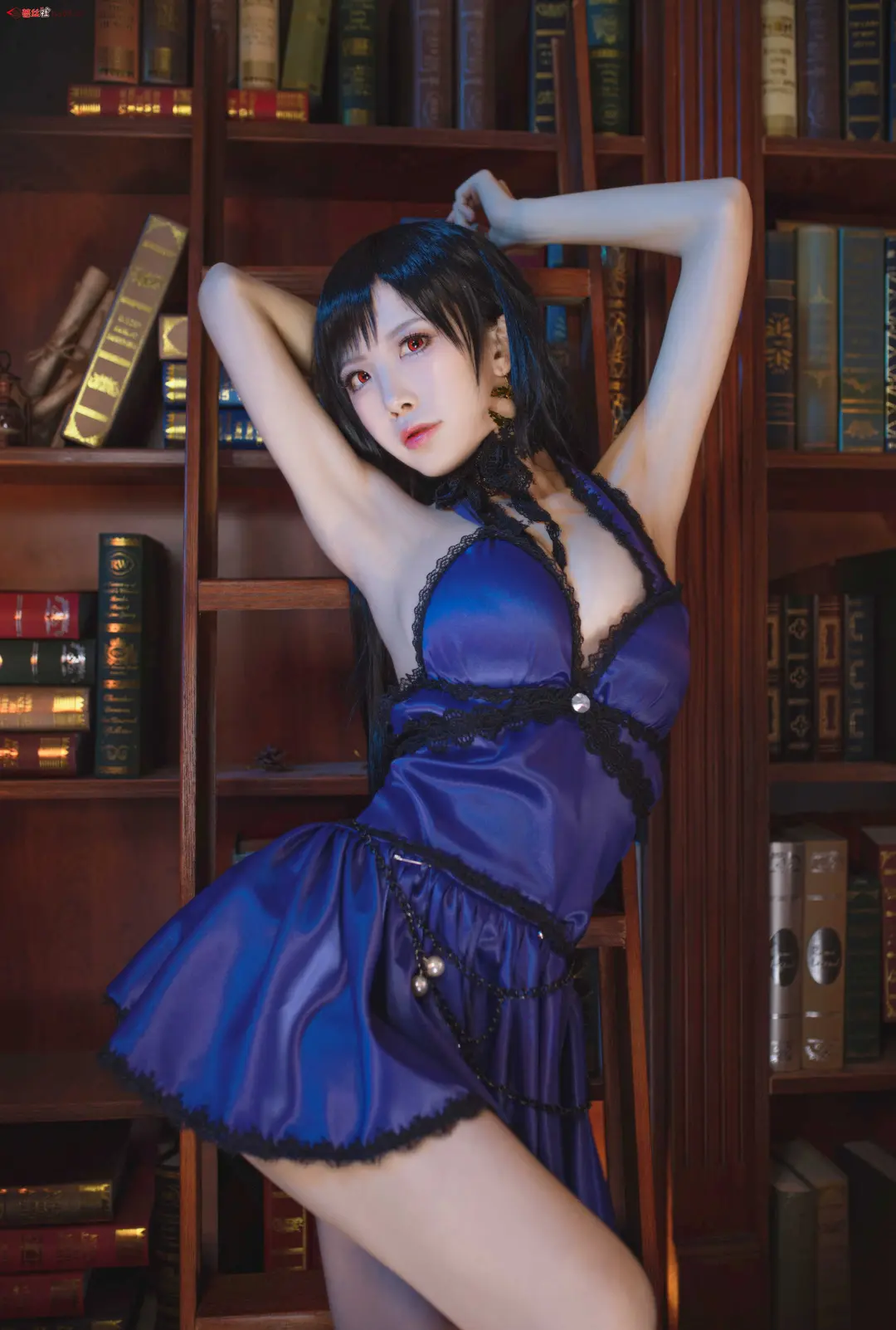 水淼aqua – 蒂法旗袍和礼服 40P