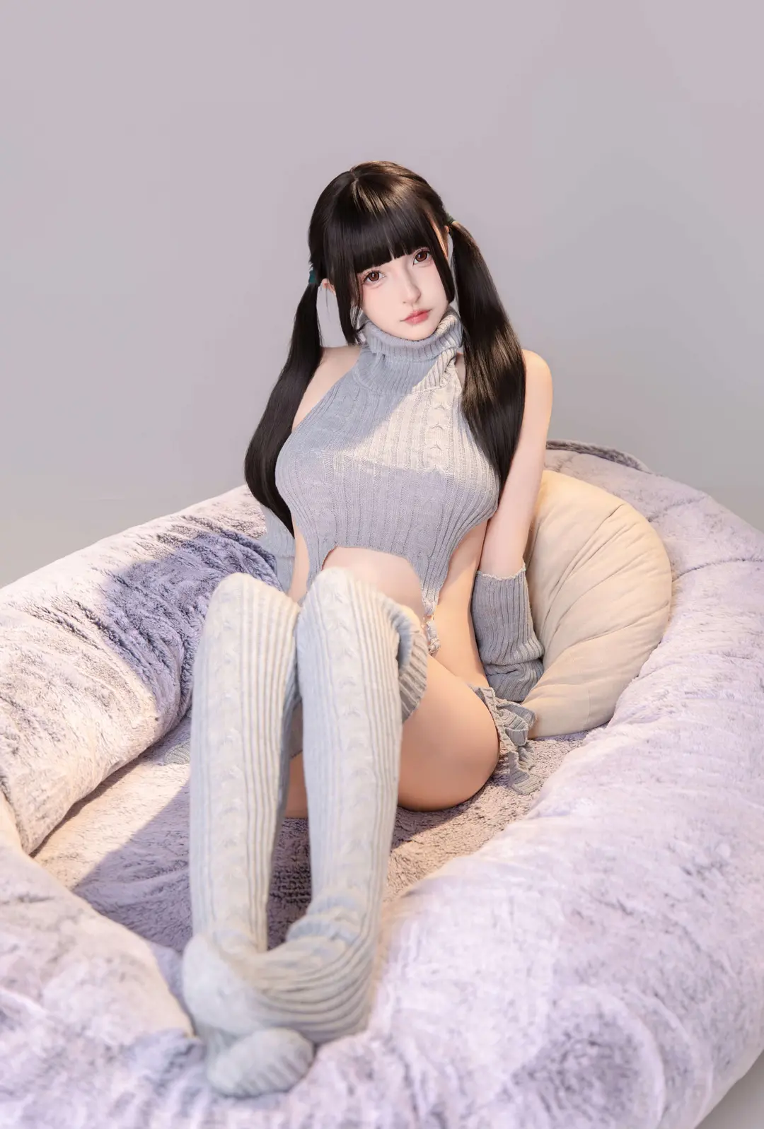 神楽坂真冬 – 机能天使 75P