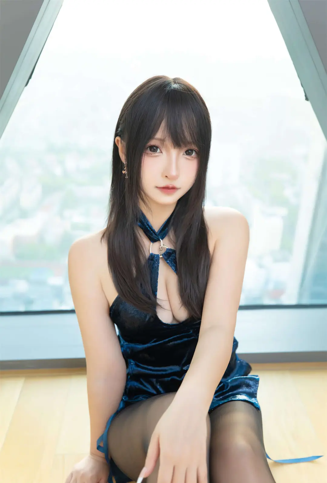 神楽坂真冬 – 恋恋红尘 75P