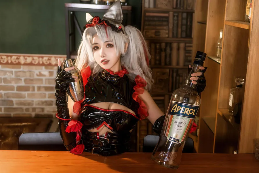 Momoko葵葵 – 碧蓝航线 阿尔达伯特亲王 21P